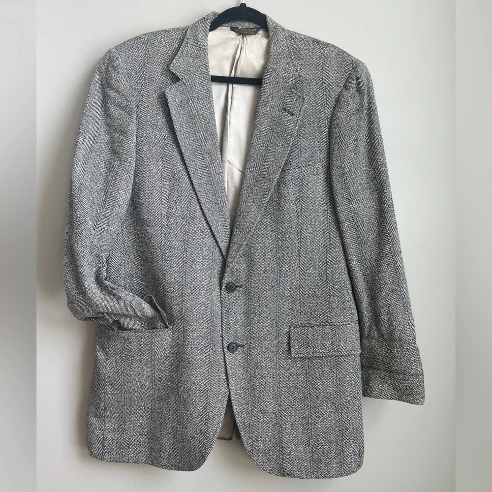 Vintage Bespoke Barrister Gray Tweed Two Button Men’s Blazer Sz 42R